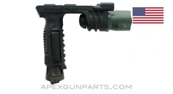 Surefire M900A Vertical Grip Light w/Pressure Switch, ARMS Picatinny Mount, *Good* 