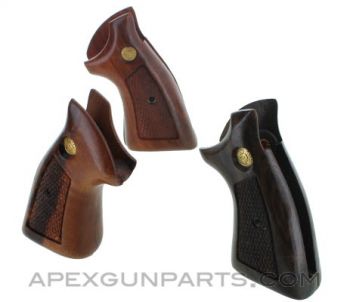 Taurus Revolver Wood Grips, Large Frame, Square Butt, Checkered, *NOS* 